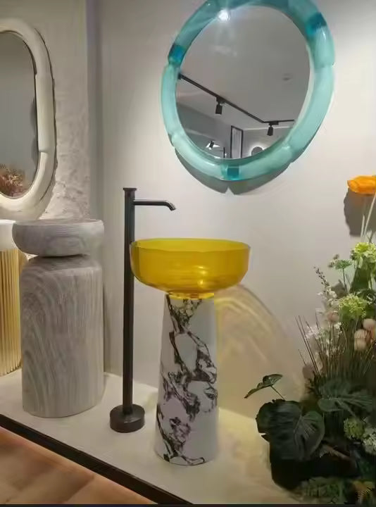 Freestanding basin