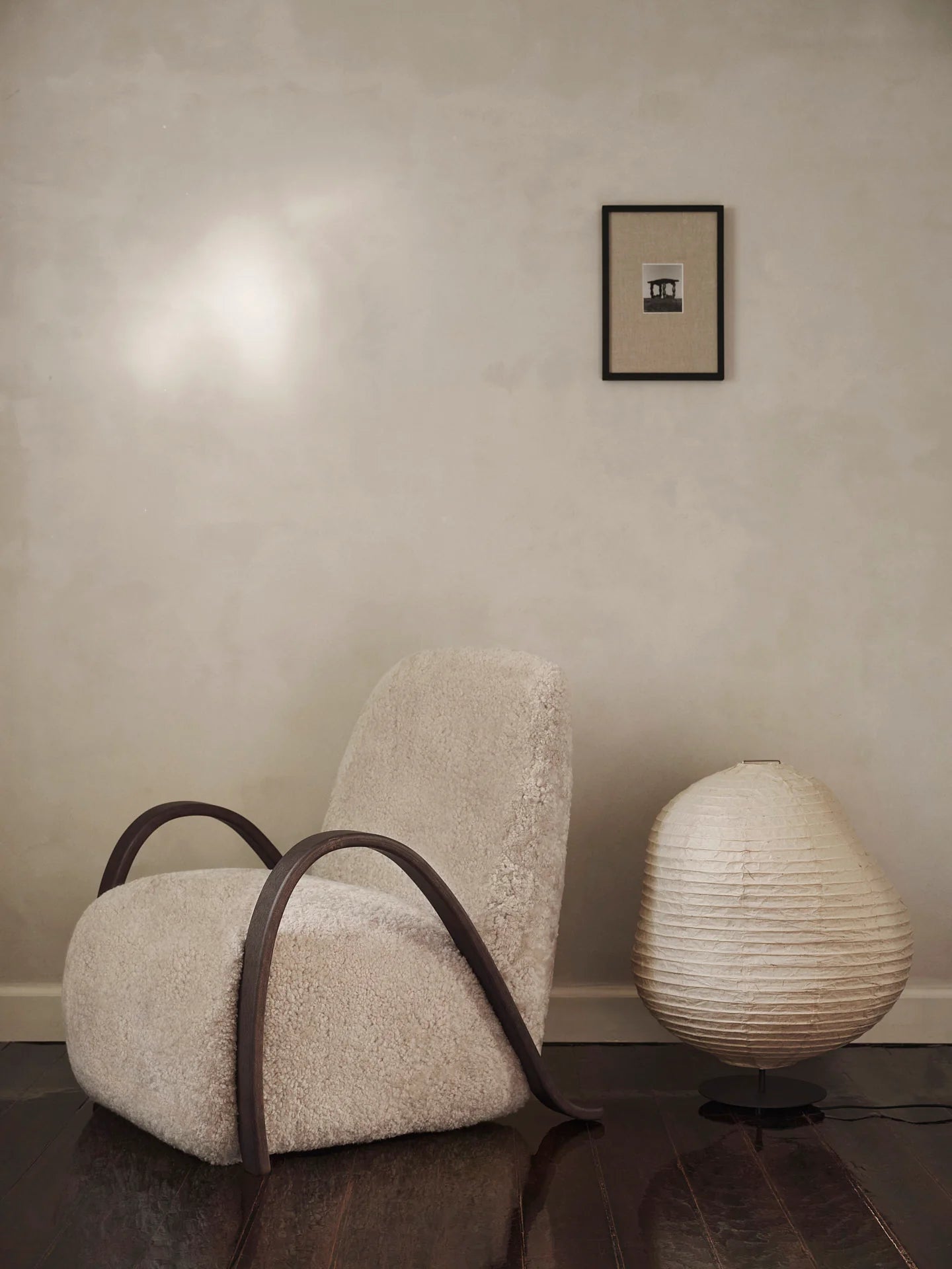 Modern Fabric Lounge Chair with Solid Wood Frame