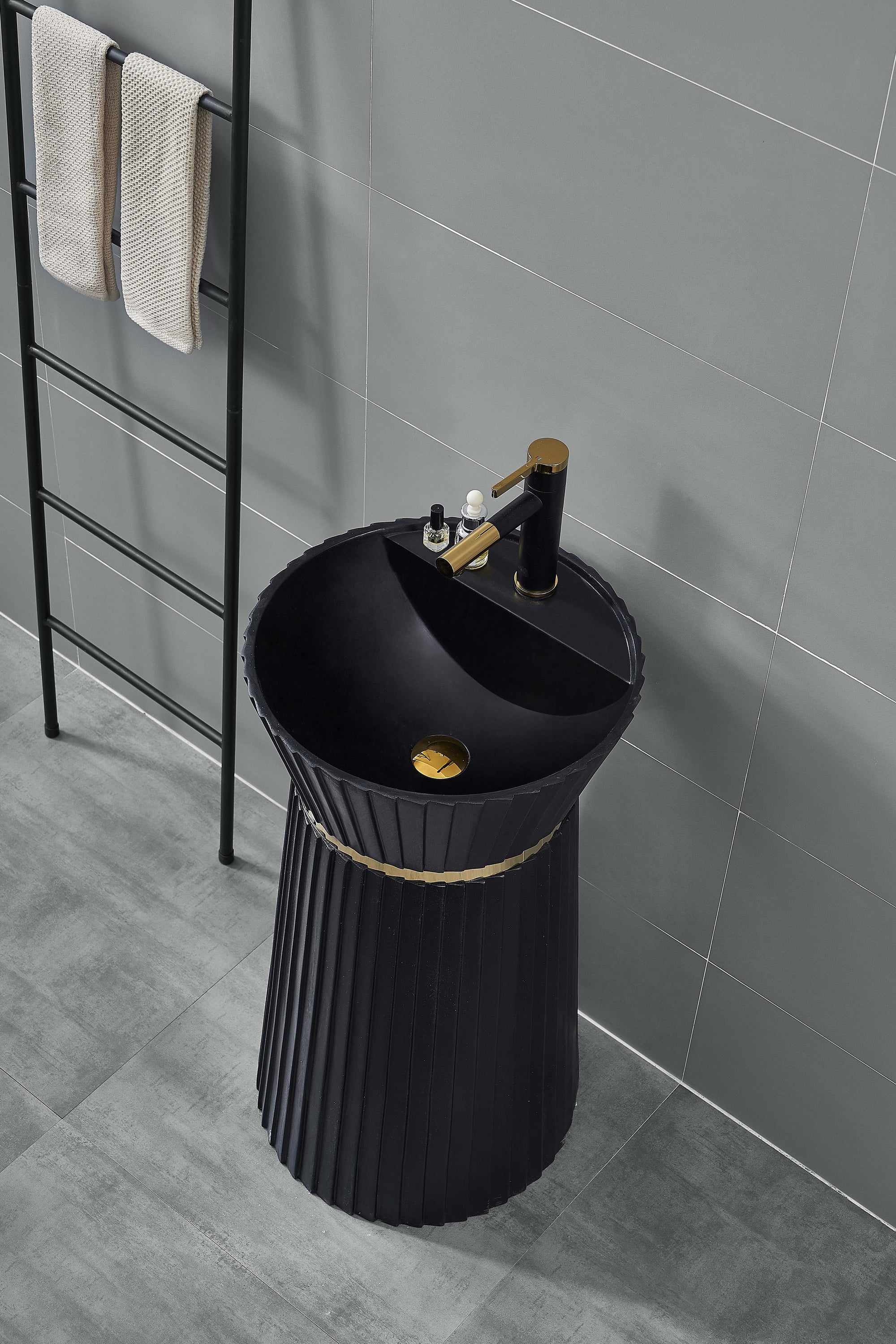 ZINARCH Solid Surface Freestanding Basin