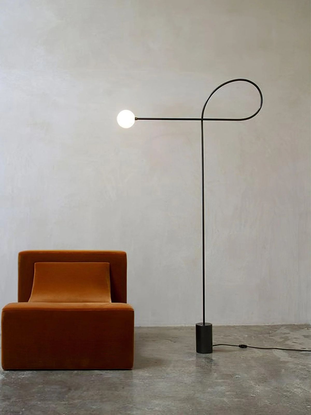 Bow Floor Lamp