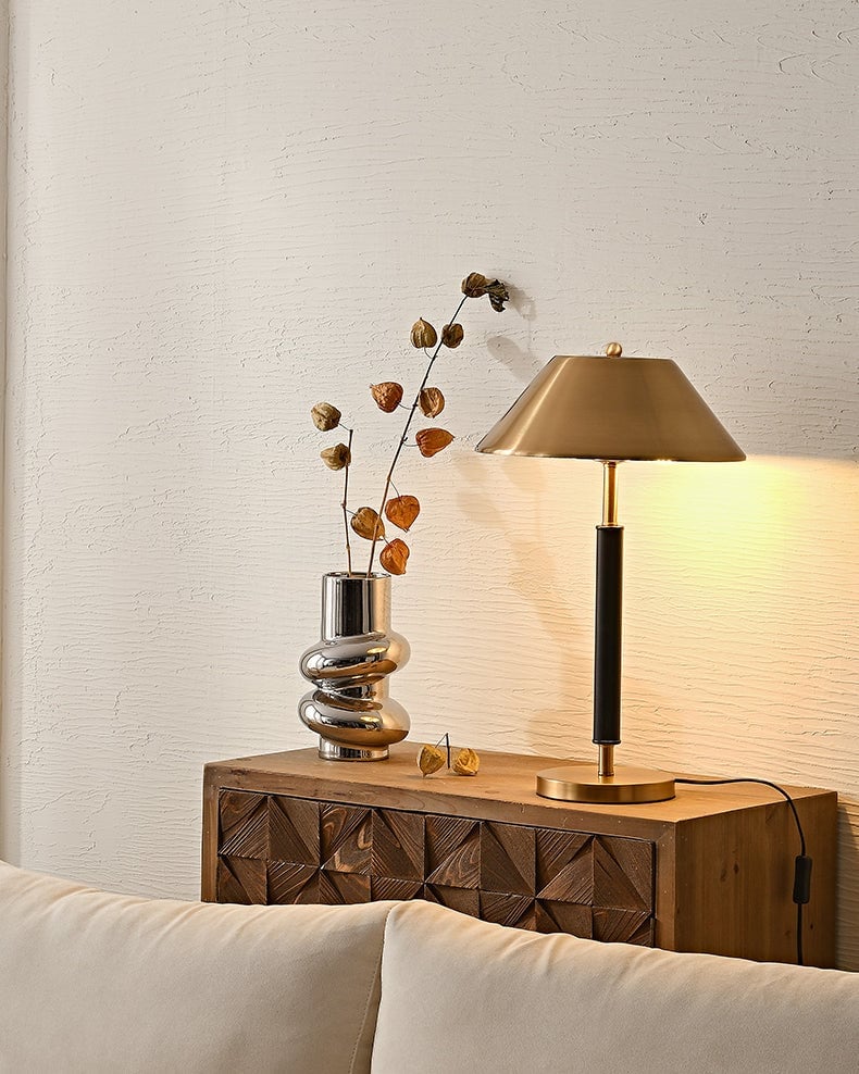 Black Gold Iron Table Lamp