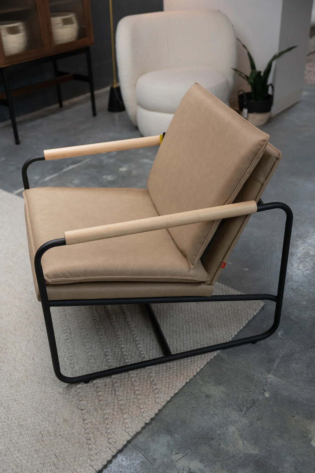 Contemporary Fabric Lounge Chair