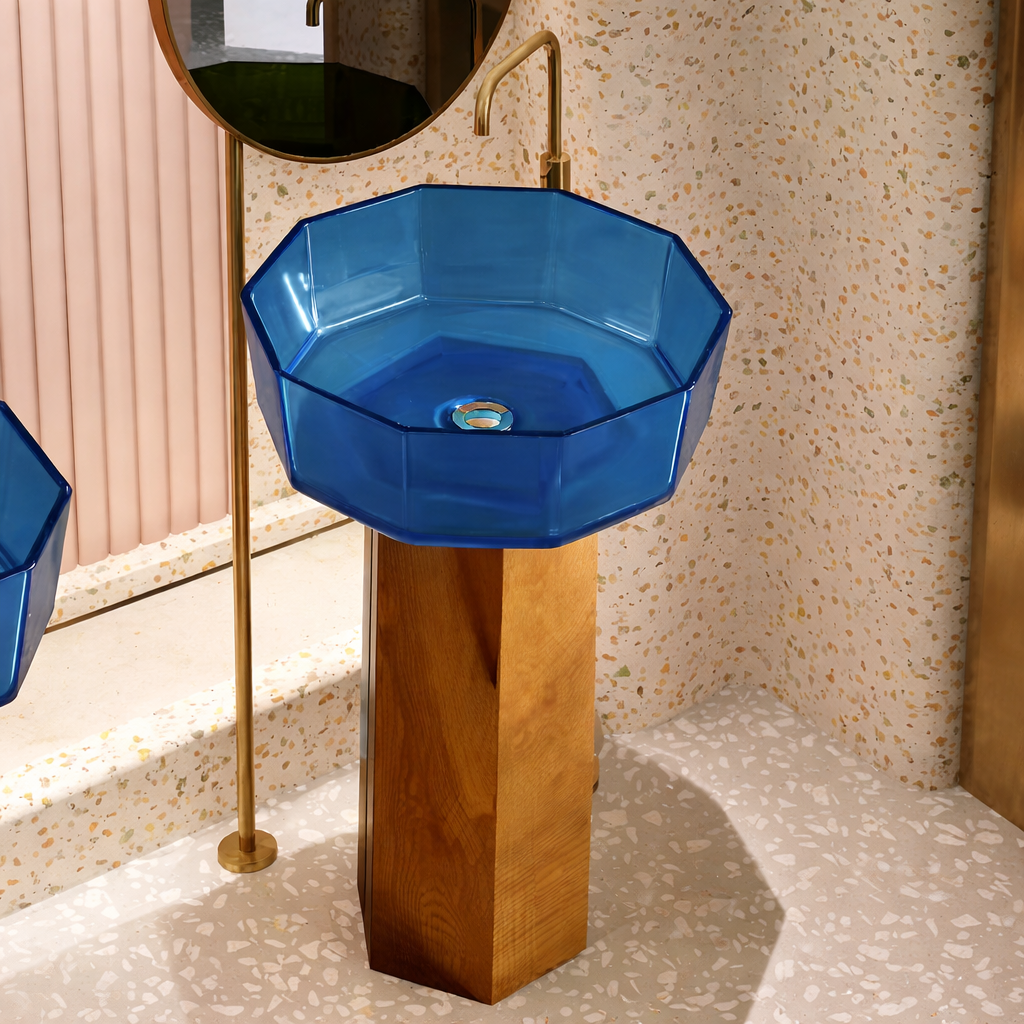 Blue Resin Basin – Aurora