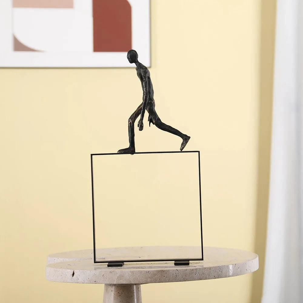 Room Decor – Table Decoration Desktop Man Sculpture