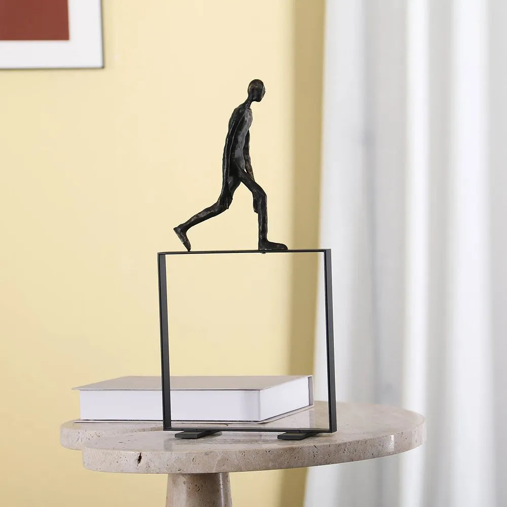 Room Decor – Table Decoration Desktop Man Sculpture