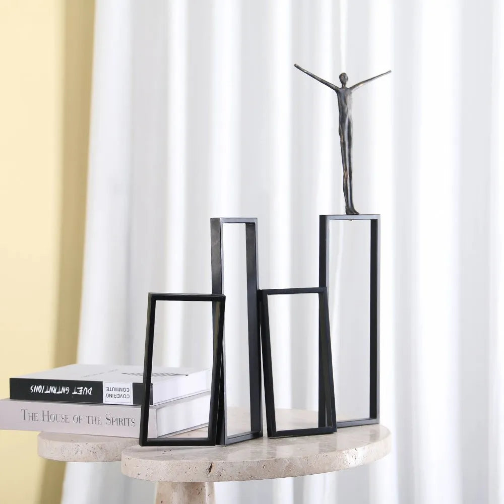 Home Decoration Items – Desktop Man Sculpture