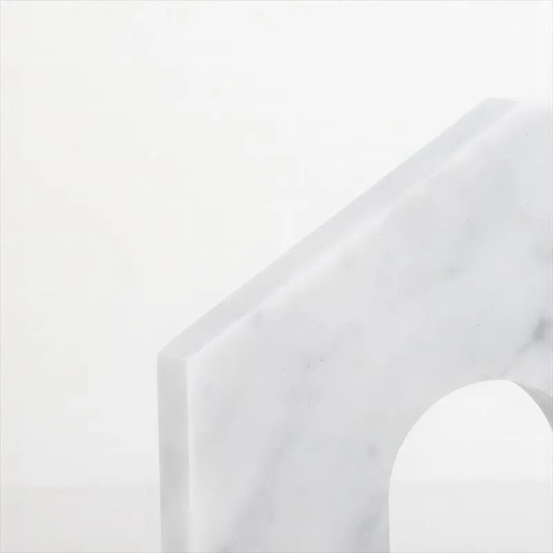 Elegance in Stone: Marble Arch Sculpture