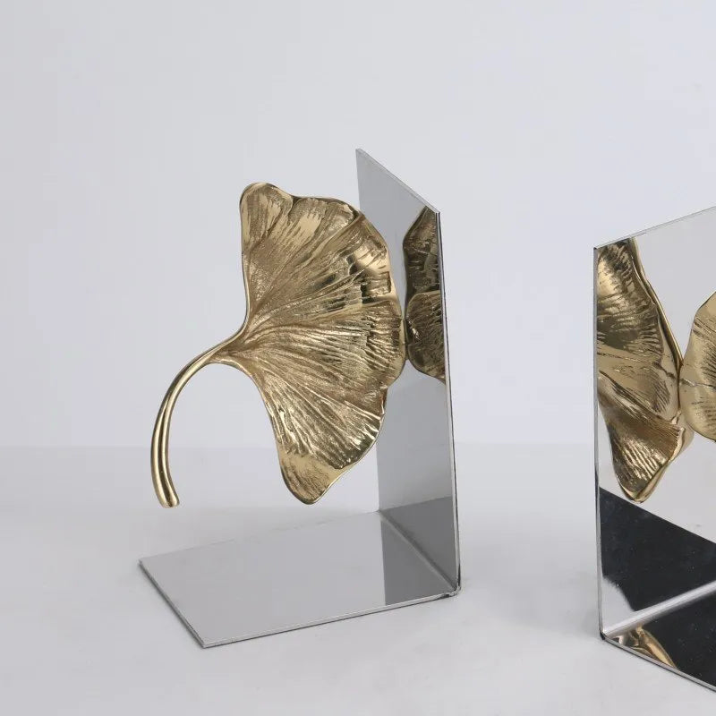 Nature’s Elegance – Ginkgo Leaf Metal Bookends