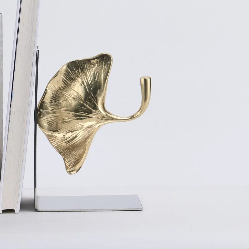 Nature’s Elegance – Ginkgo Leaf Metal Bookends