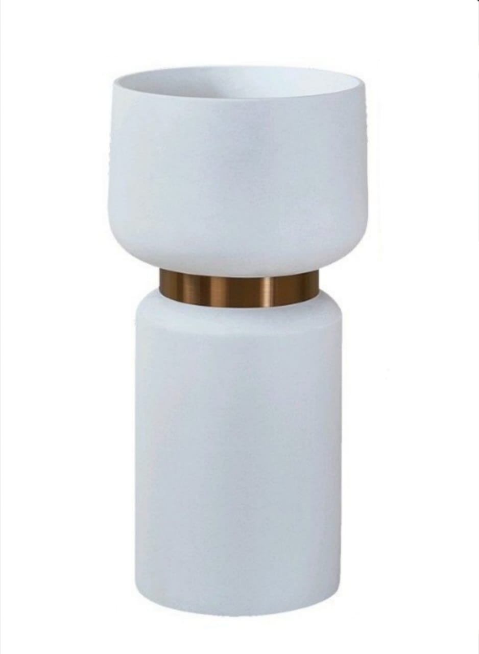 Hourglass Freestanding Basin
