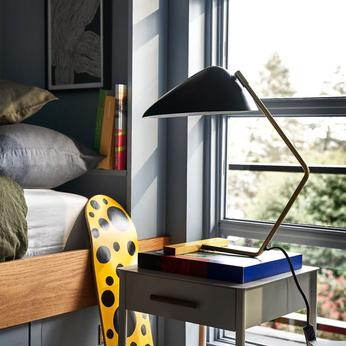 Modern Black & Gold Table Lamp